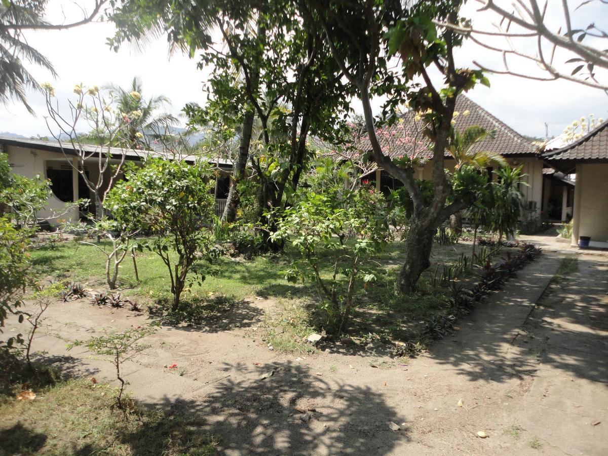 Pakuna Beach Сенггиги Экстерьер фото